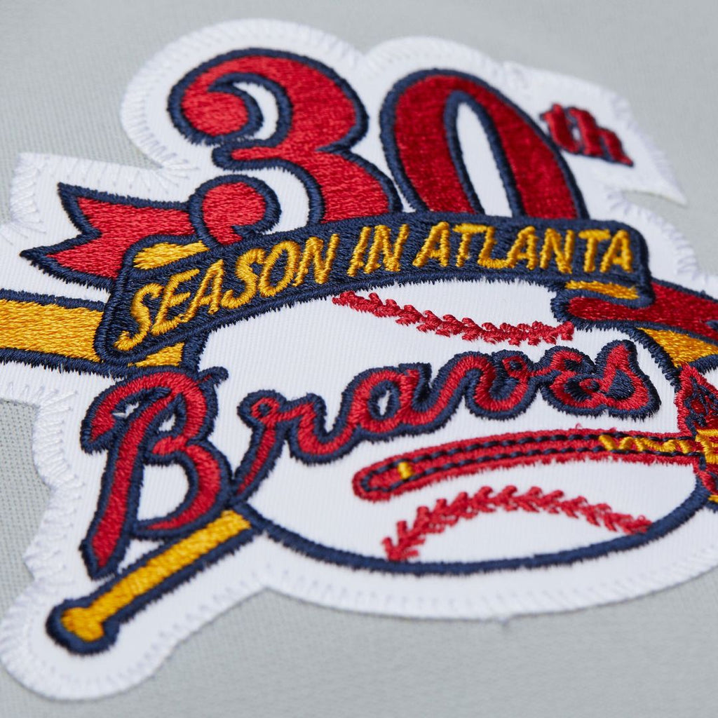 Greg Maddux Atlanta Braves Mitchell & Ness 1995 Throwback Authentic Jersey - Gray | MLB Fan Gear