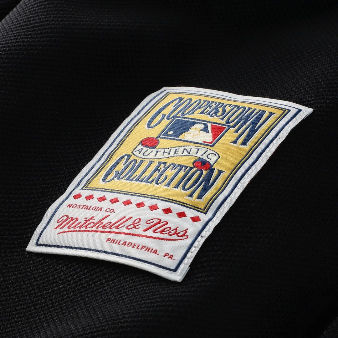 Mark Buehrle Chicago White Sox Mitchell & Ness Authentic Batting Practice Jersey - Black | MLB Fan Gear